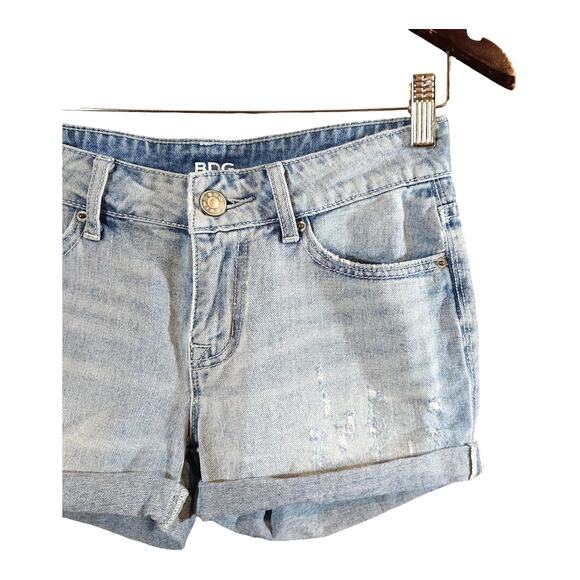 BDG Urban Outfitters Mid-rise Shortie Distressed Cuffed Denim Shorts Women's 24 - Picture 3 of 6